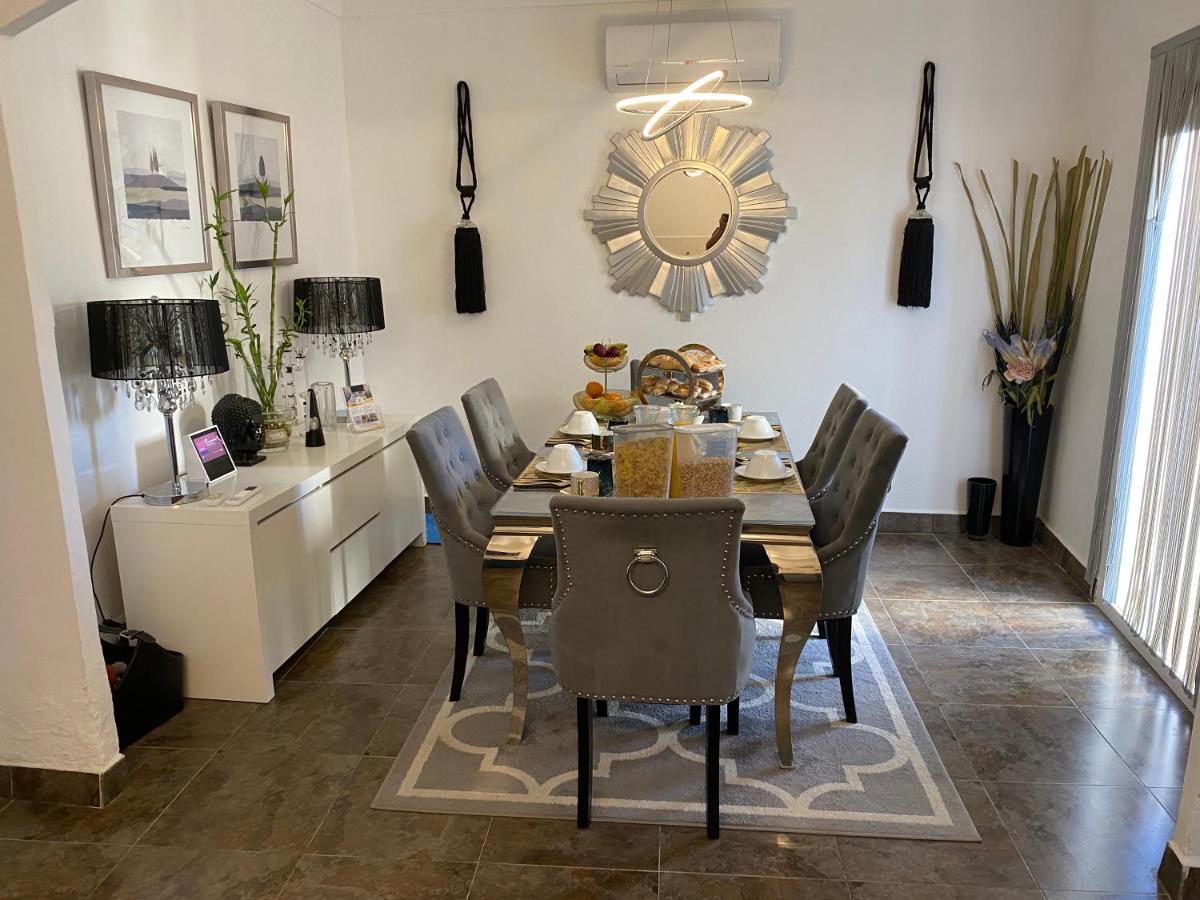 Casa Dolly Boutique Couette-café Cantoria